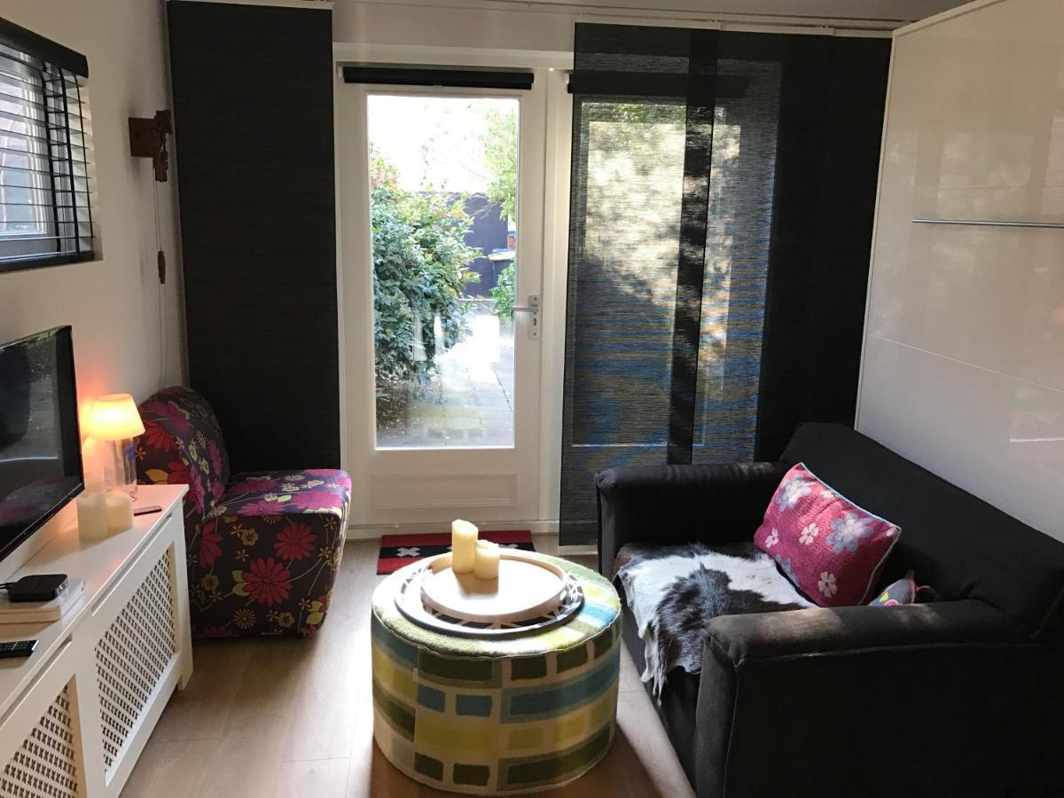 Boutique Hide & Seek, Bed & Beach Bed & Breakfast Haga Exterior foto